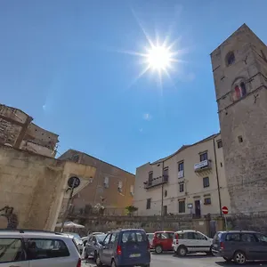 Casuzza Ballaro Apartamento
